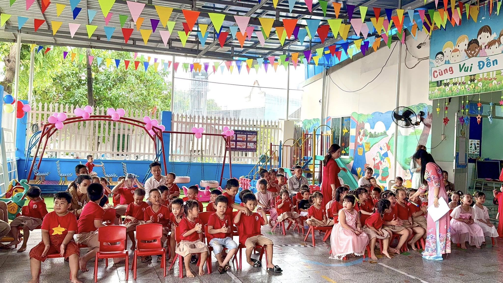 Kế Hoạch Tháng 10 Lớp Lá 